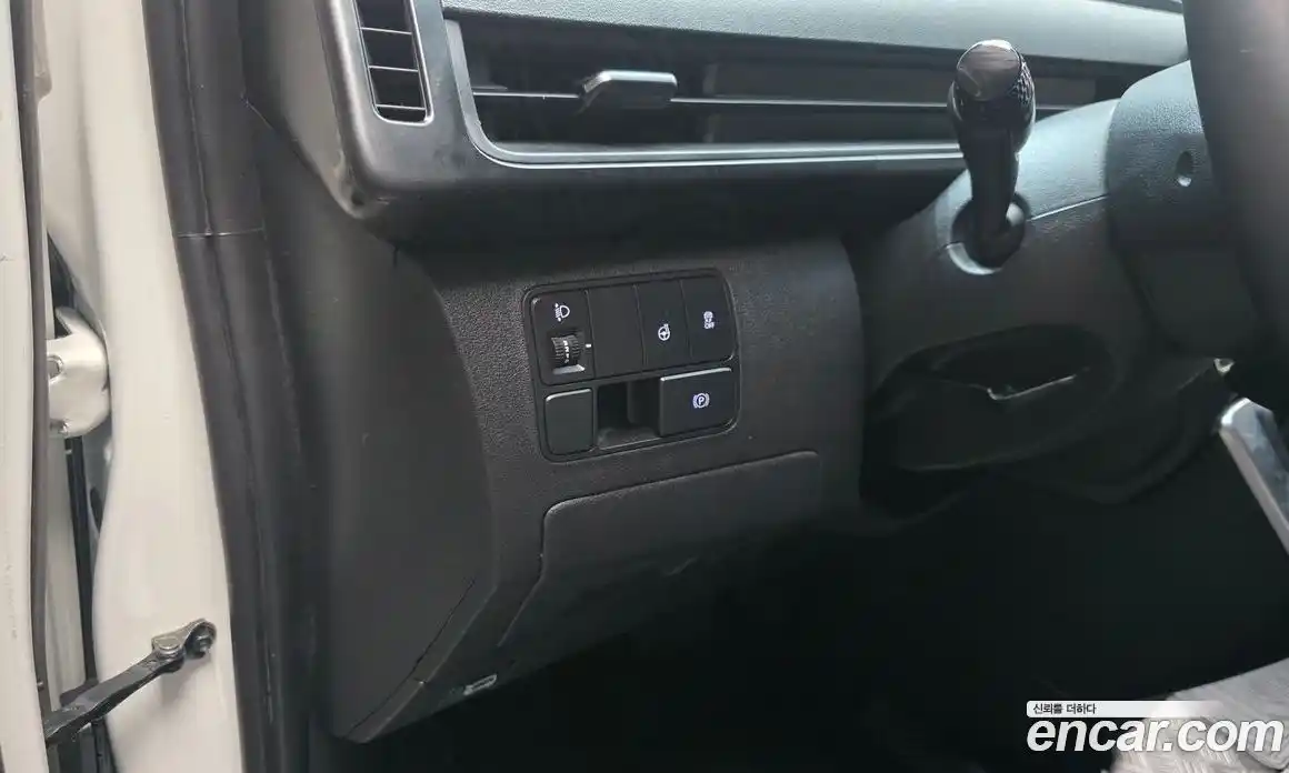 Hyundai Staria 2025 3.5 Автомат в Москве № 970664, фото 14