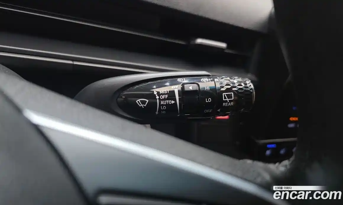 Hyundai Staria 2025 3.5 Автомат в Москве № 970664, фото 16