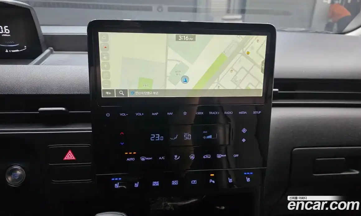 Hyundai Staria 2025 3.5 Автомат в Москве № 970664, фото 18