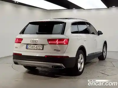 Audi Q7 2016 3.0 Автомат в Москве № 971606, миниатюра 4