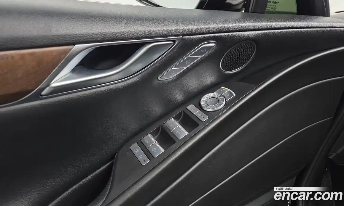 Genesis G80 2023 3.5 Автомат в Москве № 973190, фото 18