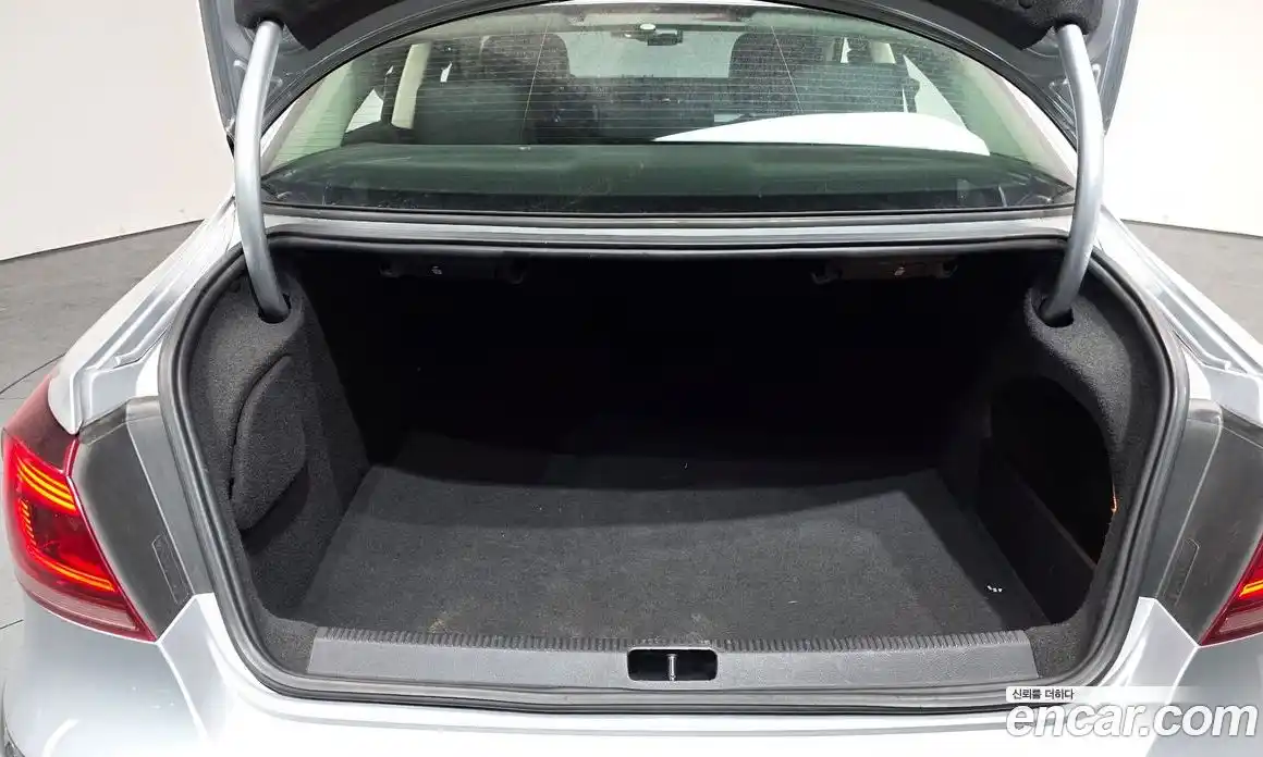 Volkswagen CC 2013 2.0 гидро в Москве № 976035, фото 20