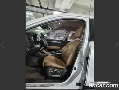 Renault QM6 2022 2.0 Автомат в Москве № 1000583, миниатюра 5