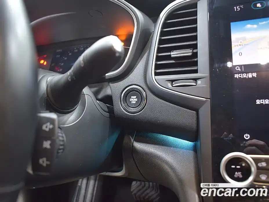 Renault SM6 2022 2.0 Автомат в Москве № 1003893, фото 14