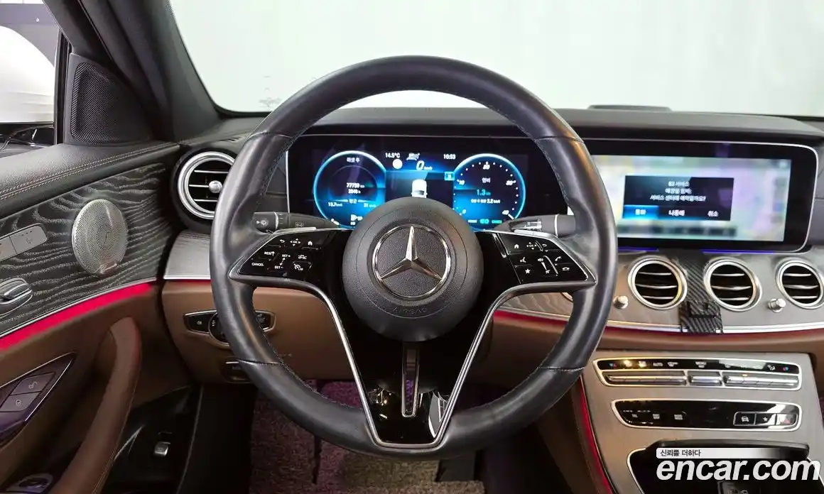 Mercedes-Benz E-Class 2022 2.0 гидро, фото 13