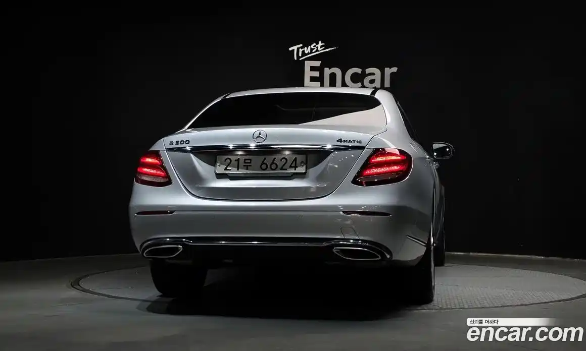 Mercedes-Benz E-Class 2018 2.0 гидро в Москве № 1006528, фото 4