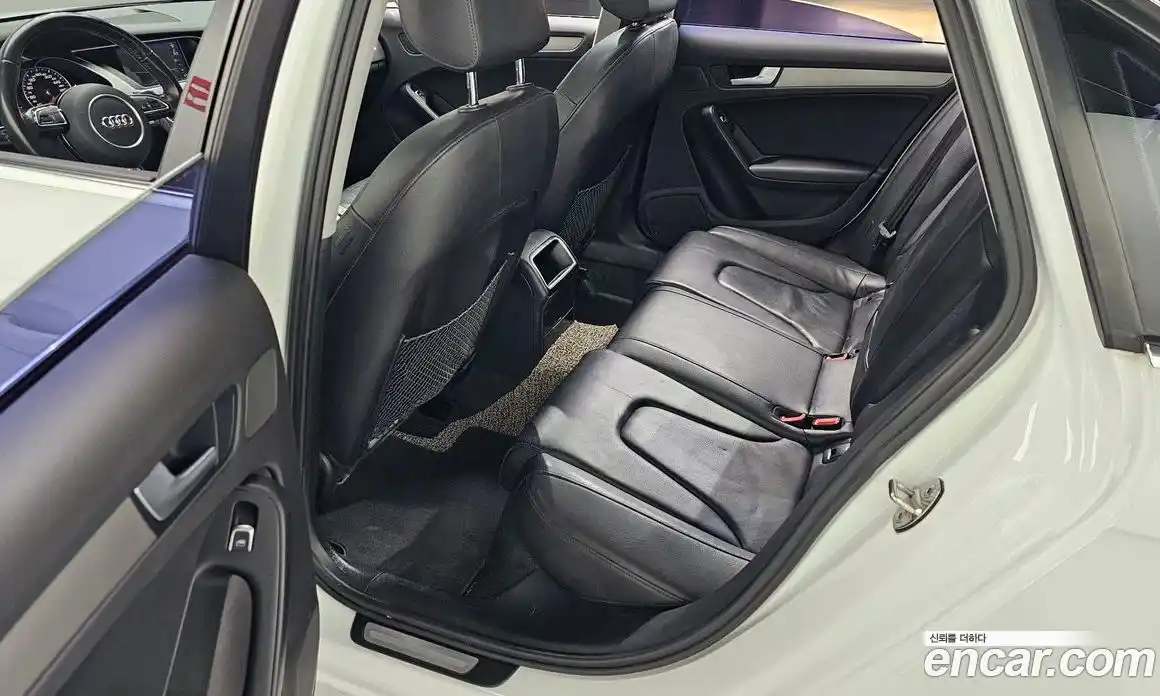 Audi A4 2014 2.0 Автомат в Москве № 1007988, фото 12