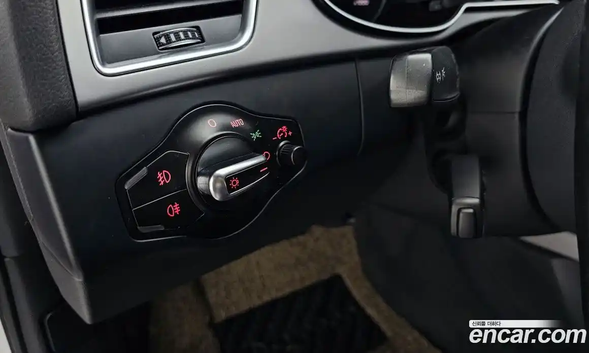 Audi A4 2014 2.0 Автомат в Москве № 1007988, фото 19