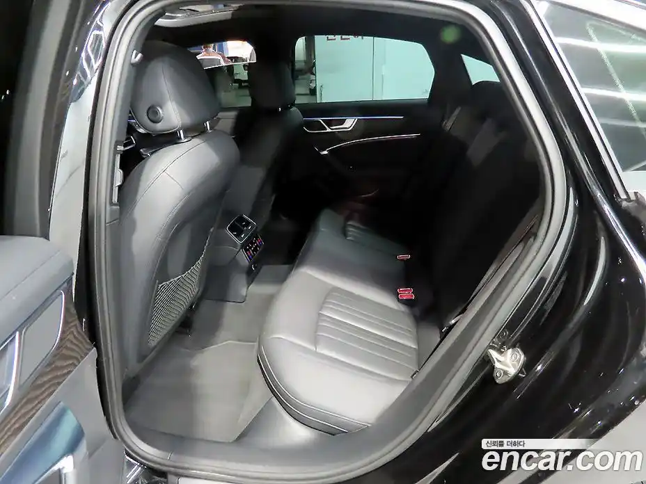 Audi A6 2020 2.0 Автомат в Москве № 1008128, фото 13