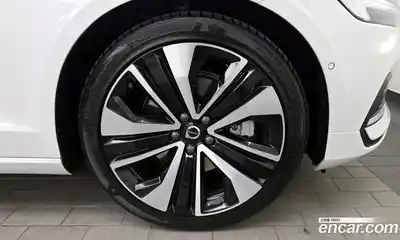 Volvo S60 2024 2.0 гидро в Москве № 1008460, миниатюра 5