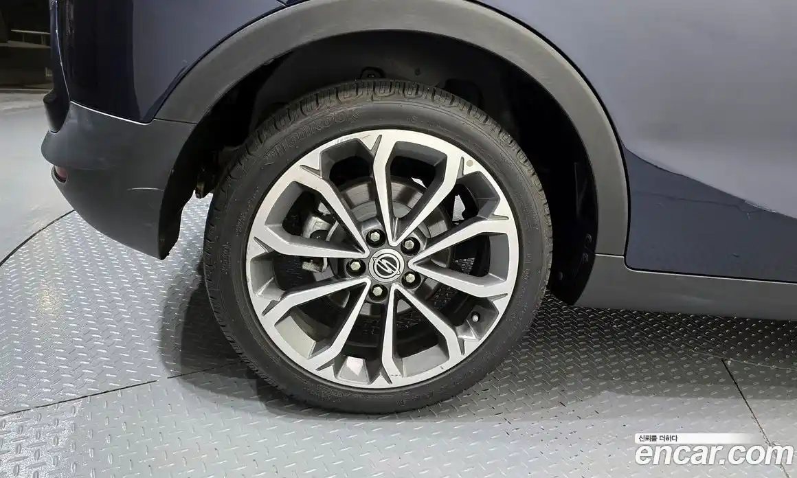 SsangYong TIBOLI 2017 1.6 Автомат в Москве № 1010624, фото 5