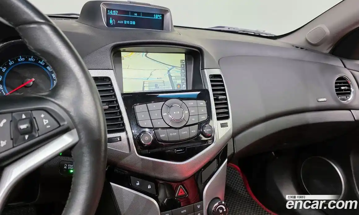 Chevrolet Cruze 2011 1.8 Автомат в Москве № 1011917, фото 14