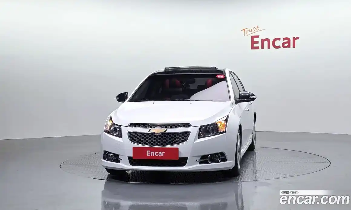 Chevrolet Cruze 2011 1.8 Автомат в Москве № 1011917, фото 3