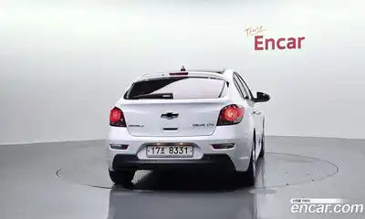 Chevrolet Cruze 2011 1.8 Автомат в Москве № 1011917, миниатюра 4