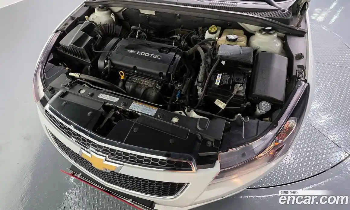 Chevrolet Cruze 2011 1.8 Автомат в Москве № 1011917, фото 6