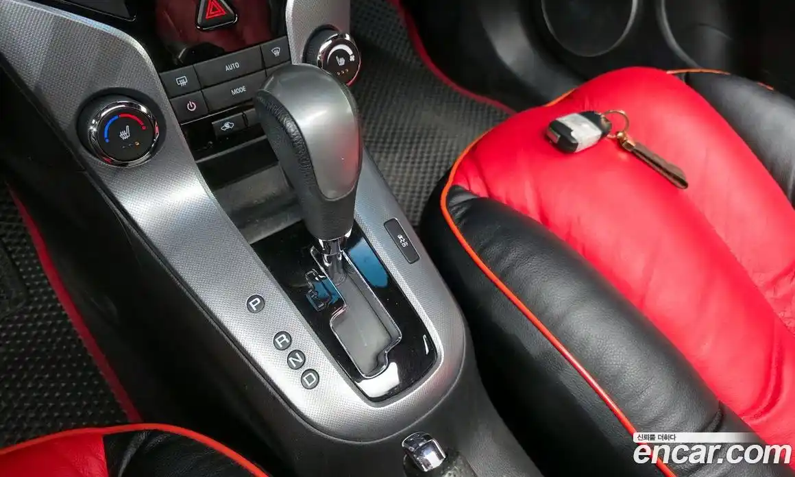 Chevrolet Cruze 2011 1.8 Автомат в Москве № 1011917, фото 9