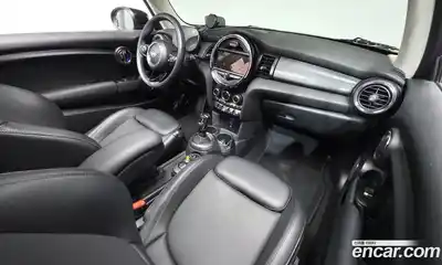 Mini Cooper 2021 2.0 гидро в Москве № 1013900, миниатюра 7