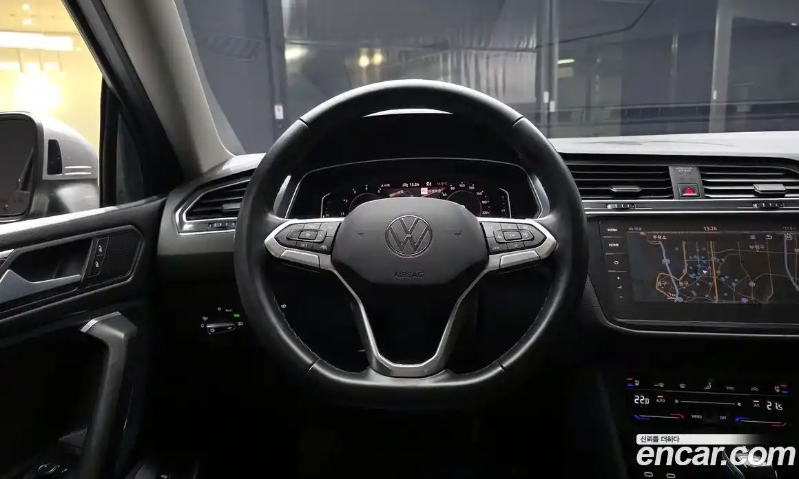 Volkswagen Tiguan 2023 2.0 гидро в Москве № 1014587, фото 13