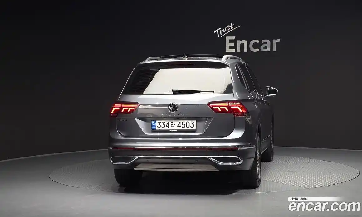 Volkswagen Tiguan 2023 2.0 гидро в Москве № 1014587, фото 4
