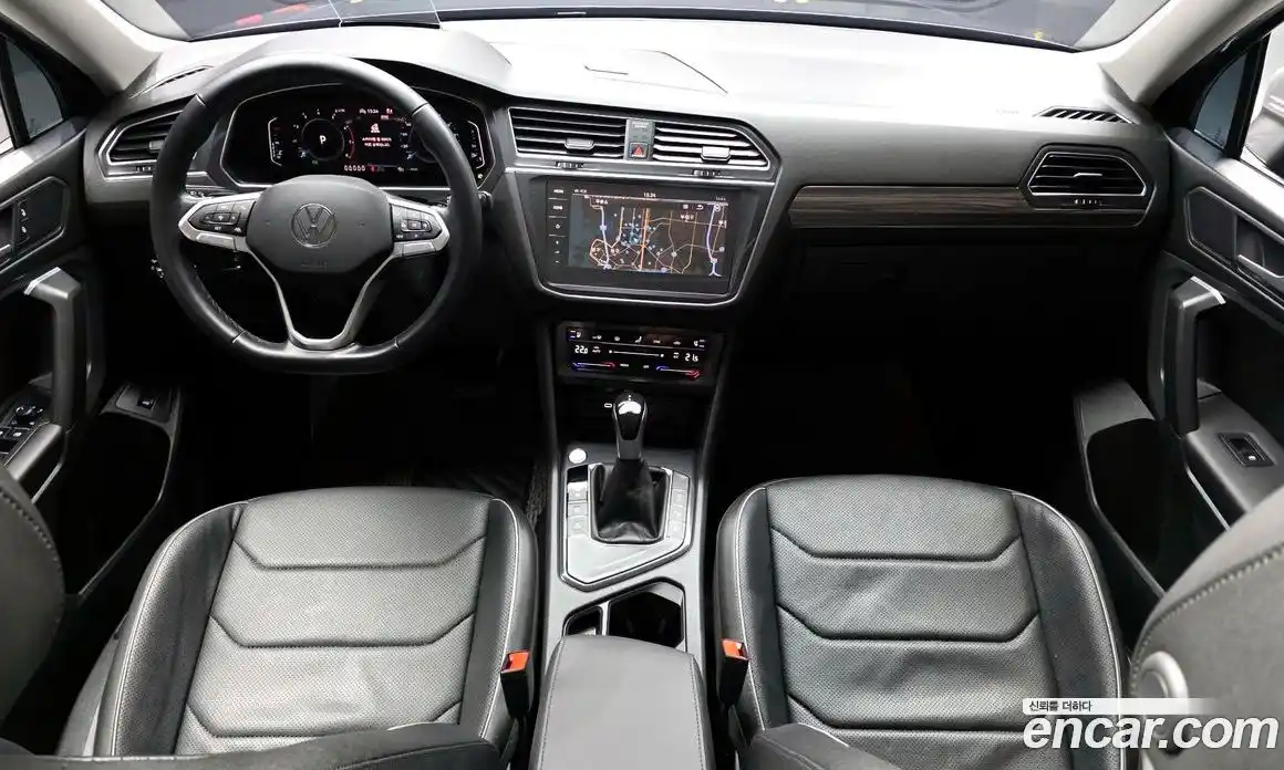 Volkswagen Tiguan 2023 2.0 гидро в Москве № 1014587, фото 7