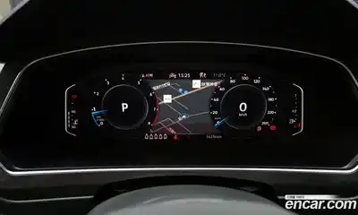 Volkswagen Tiguan 2023 2.0 гидро в Москве № 1014587, миниатюра 8