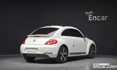 Volkswagen Beatle 2015 2.0 гидро в Москве № 1014655, миниатюра 2