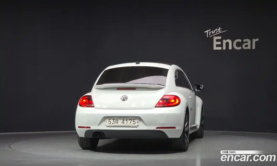 Volkswagen Beatle 2015 2.0 гидро в Москве № 1014655, фото 4