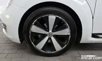 Volkswagen Beatle 2015 2.0 гидро в Москве № 1014655, миниатюра 5