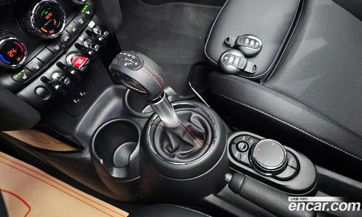 Mini Cooper 2018 2.0 гидро в Москве № 134584, фото 9