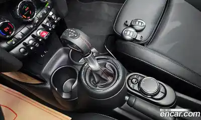 Mini Cooper 2018 2.0 гидро в Москве № 134584, миниатюра 9