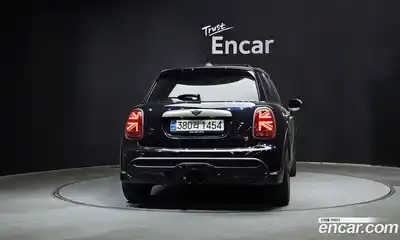 Mini Cooper 2023 2.0 гидро в Москве № 138590, миниатюра 4