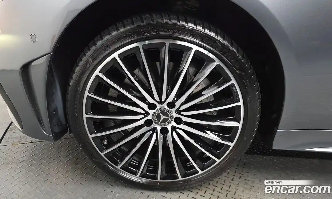 Mercedes-Benz CLS-Class 2023 3.0 гидро в Москве № 139282, фото 4