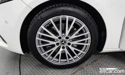 Mercedes-Benz A-Class 2021 2.0 гидро в Москве № 139398, миниатюра 5