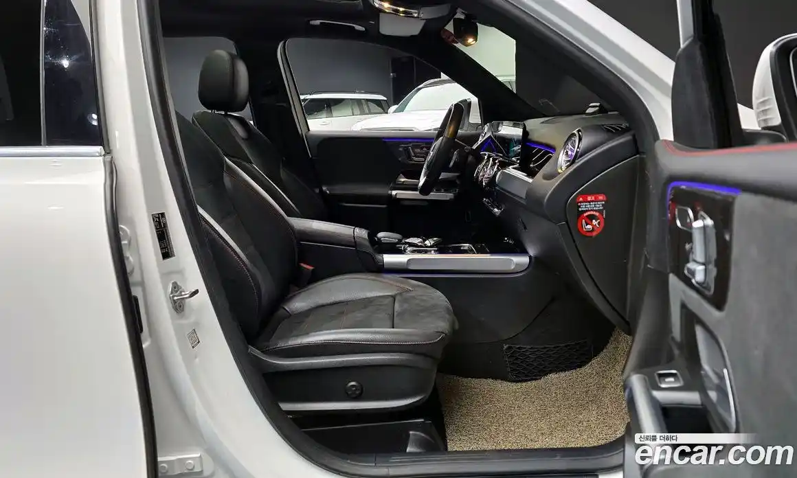 Mercedes-Benz GLB-Class 2020 2.0 гидро в Москве № 140875, фото 10
