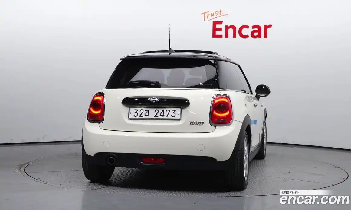 Mini Cooper 2018 1.5 гидро в Москве № 140955, фото 4