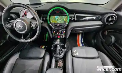 Mini Cooper 2018 1.5 гидро в Москве № 140955, миниатюра 7