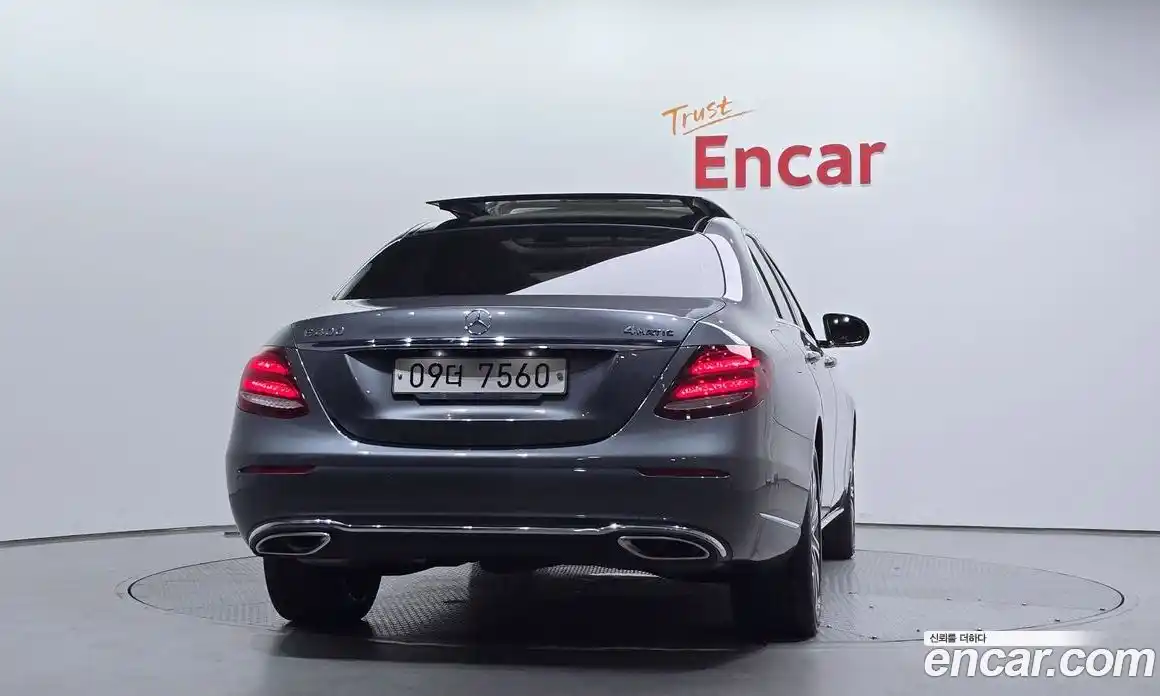 Mercedes-Benz E-Class 2017 3.0 гидро в Москве № 141967, фото 4
