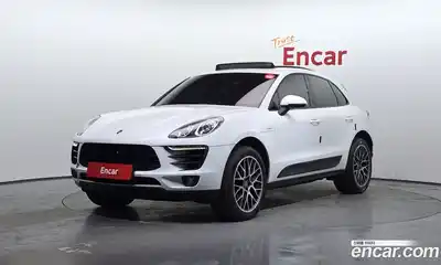 Porsche Macan, 2015