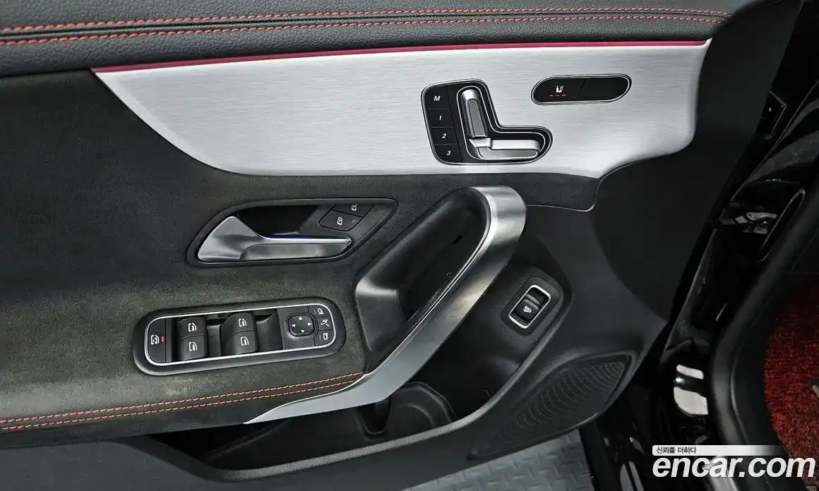 Mercedes-Benz CLA-Class 2020 2.0 гидро в Москве № 150688, фото 11