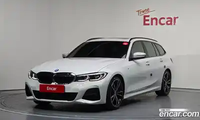 BMW 3-Series, 2022