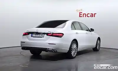 Mercedes-Benz E-Class 2020 2.0 гидро в Москве, миниатюра 2