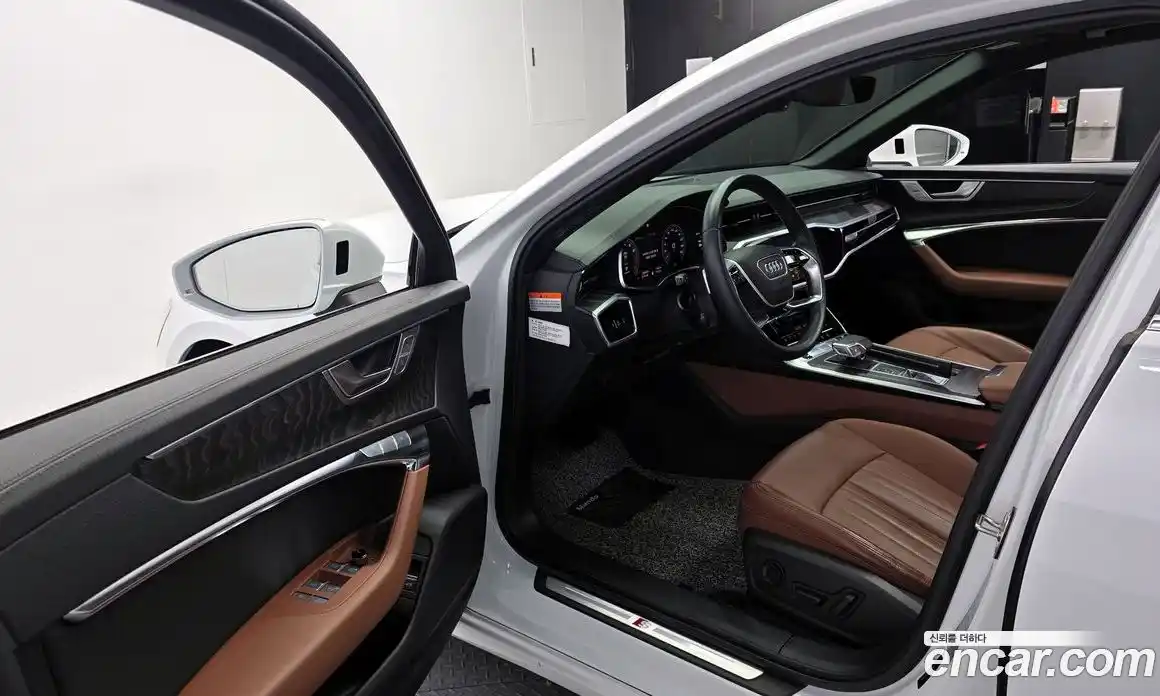Audi A6 2023 2.0 гидро в Москве № 162356, фото 10