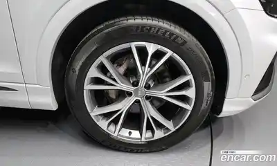 Audi Q8 2020 3.0 гидро в Москве № 163149, миниатюра 5