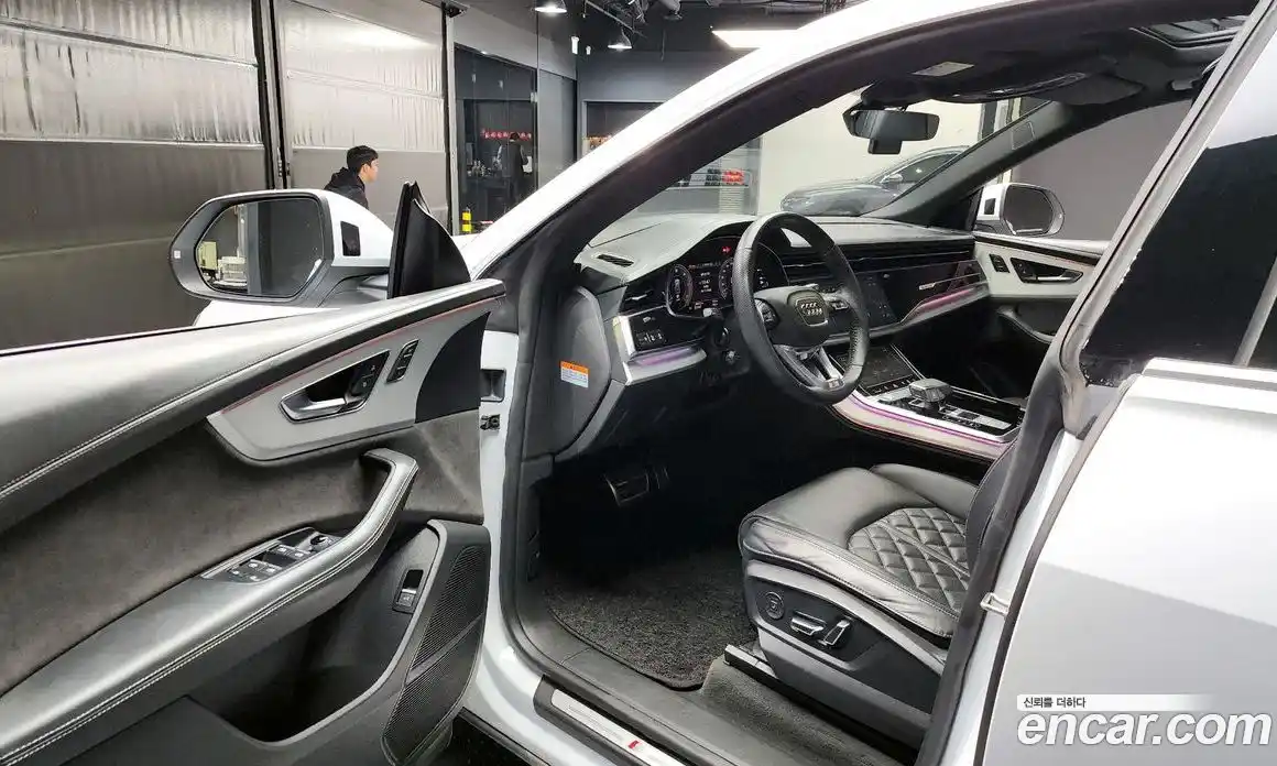 Audi Q8 2020 3.0 гидро в Москве № 163149, фото 10