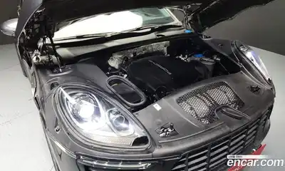 Porsche Macan 2017 2.0 гидро в Москве № 165286, миниатюра 6