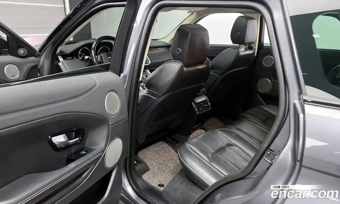 Land Rover Range-Rover Evoque 2018 2.0 гидро в Москве № 166154, фото 11