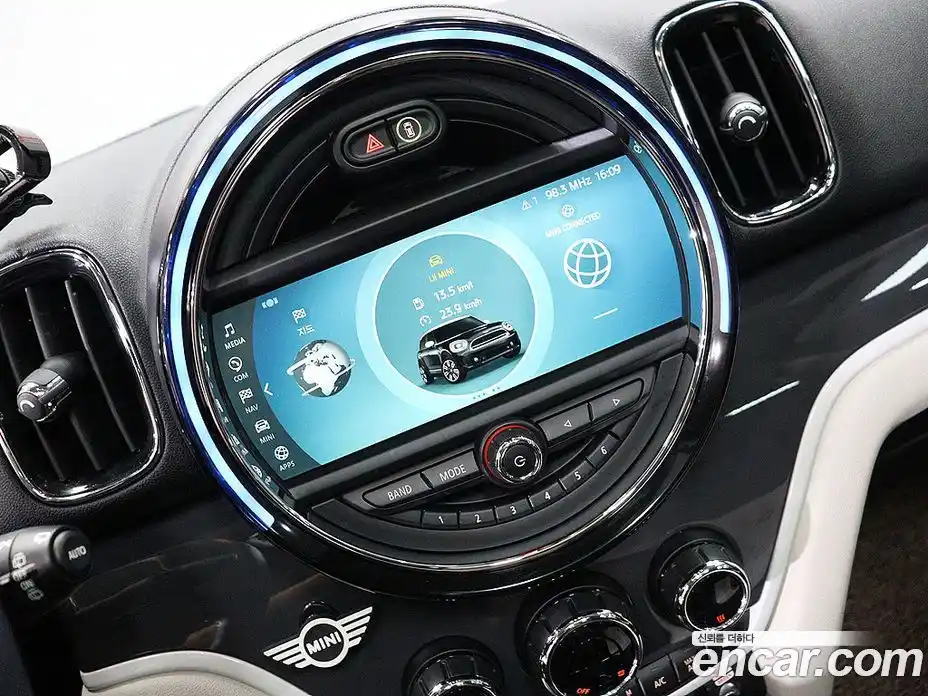 Mini Countryman 2019 2.0 гидро в Москве № 167467, фото 8