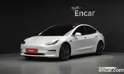 Tesla Model 3, 2020