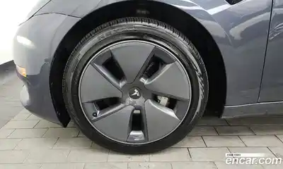 Tesla Model 3 2022 0.2 гидро в Москве № 167734, миниатюра 5