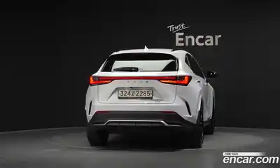 Lexus NX 2022 2.5 гидро в Москве № 168083, миниатюра 4